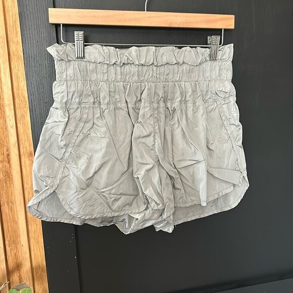 Free People The Way HOme Short in Gray. M - Picture 3 of 8